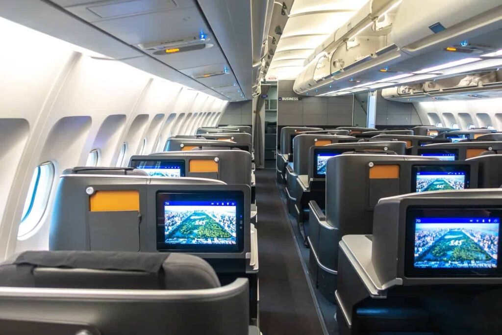Entertainment & Connectivity at SAS Airlines Business Class